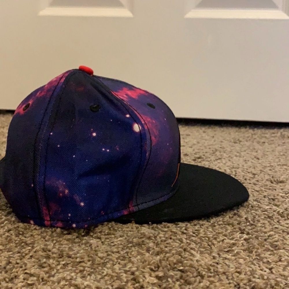 Space-Themed Cap with Houston Rockets Design - Picture 4 of 4
